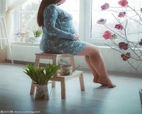 深圳我的代生小孩,美女怀孕5个月，穿2条裙子保